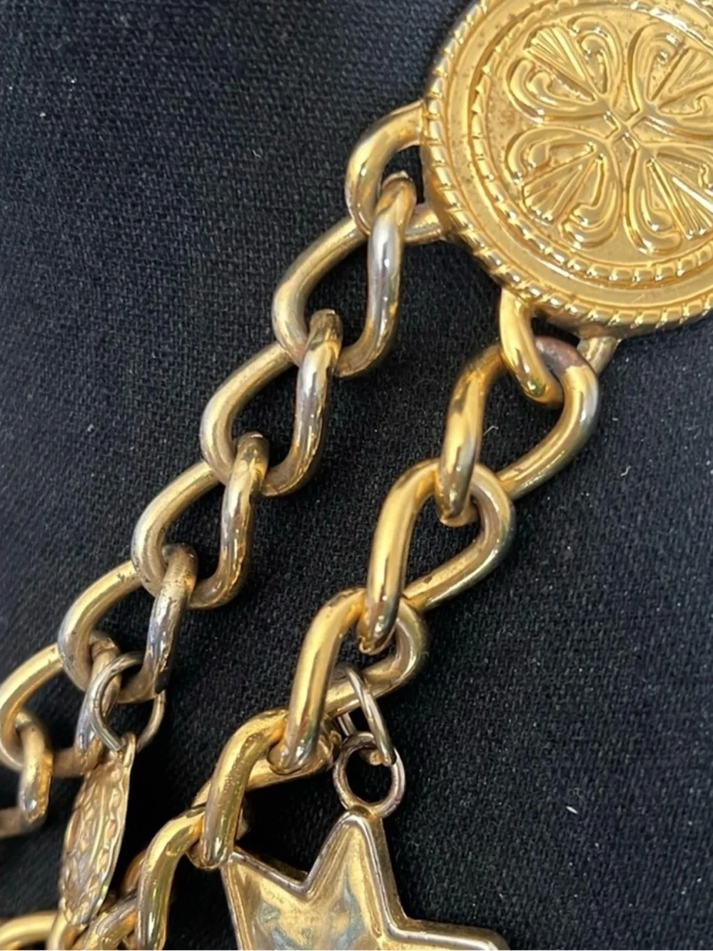 ESCADA Women's Vintage Couture Gilded Gold Chain Link Charm Medallion Belt